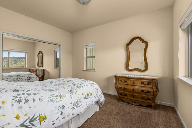 18410 Blue Teal Loop, Penn Valley, CA 95946