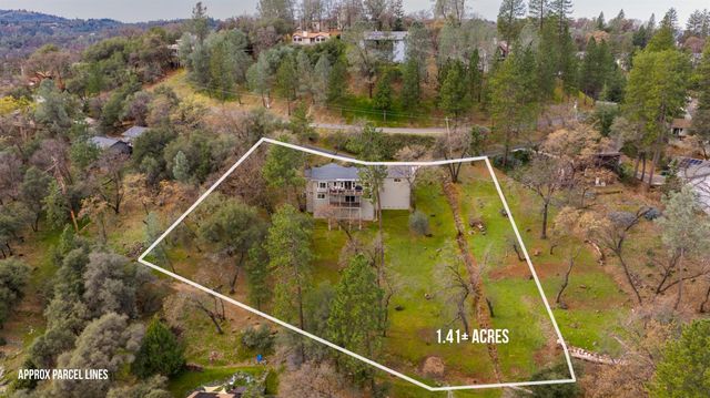 18410 Blue Teal Loop, Penn Valley, CA 95946