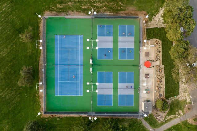 18410 Blue Teal Loop, Penn Valley, CA 95946