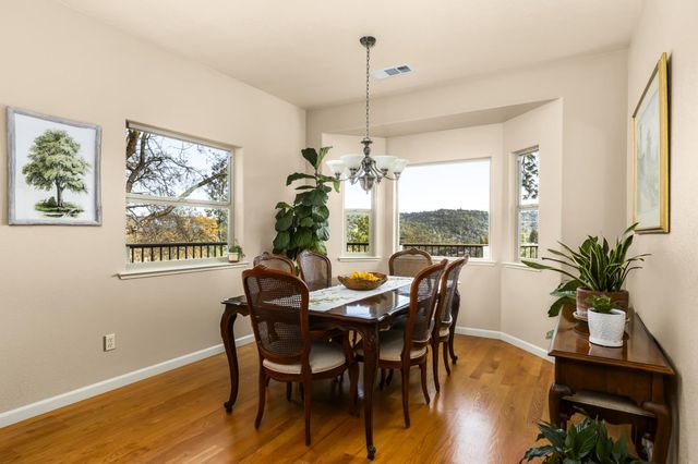 18410 Blue Teal Loop, Penn Valley, CA 95946