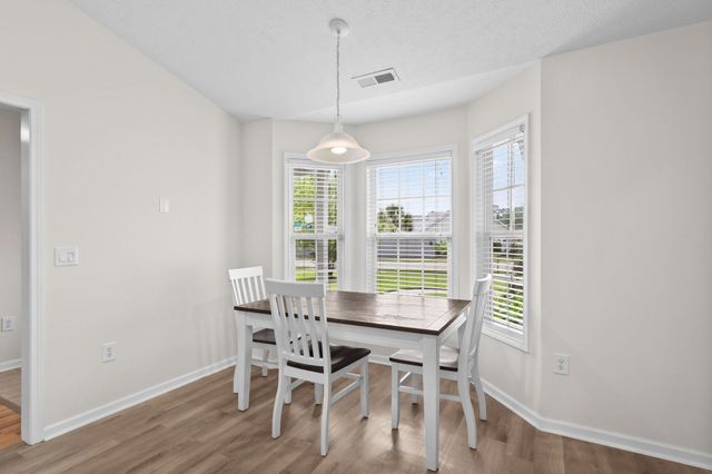 1301 Lochwood Ln., Conway, SC 29526