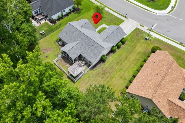 1301 Lochwood Ln., Conway, SC 29526