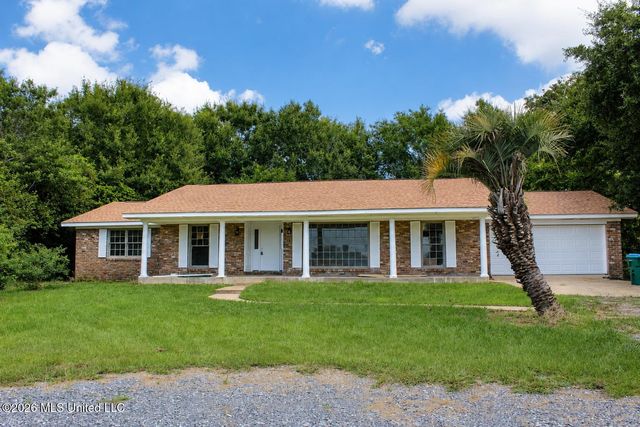 14976 Angela Drive, Gulfport, MS 39503
