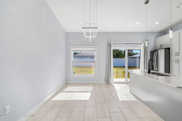 2840 Fontainebleau Avenue SE, Melbourne, FL 32909