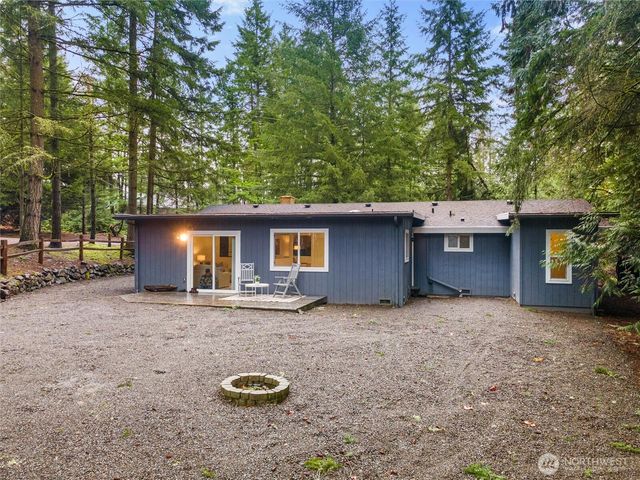 4785 NW Anderson Hill Road, Silverdale, WA 98383