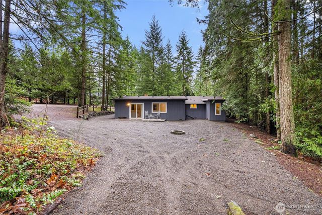 4785 NW Anderson Hill Road, Silverdale, WA 98383