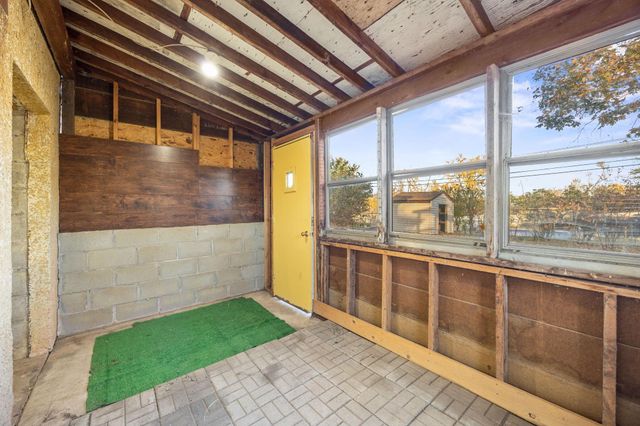 5230 Pennsylvania Avenue N, New Hope, MN 55428