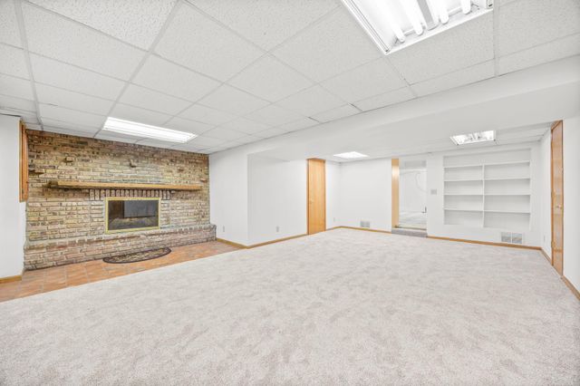 5230 Pennsylvania Avenue N, New Hope, MN 55428