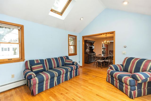 23 Estate Drive, Manchester, NH 03104