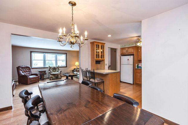 23 Estate Drive, Manchester, NH 03104