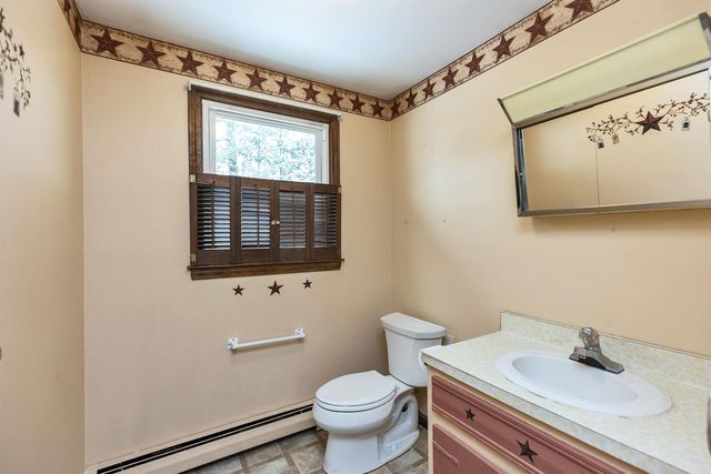 23 Estate Drive, Manchester, NH 03104