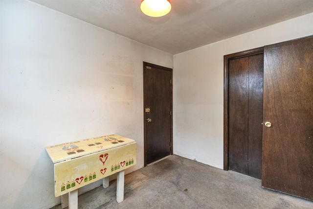 23 Estate Drive, Manchester, NH 03104