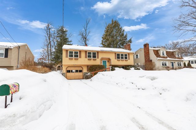 23 Estate Drive, Manchester, NH 03104