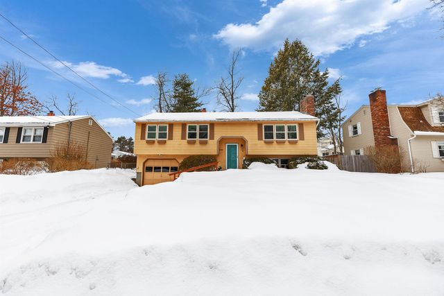 23 Estate Drive, Manchester, NH 03104