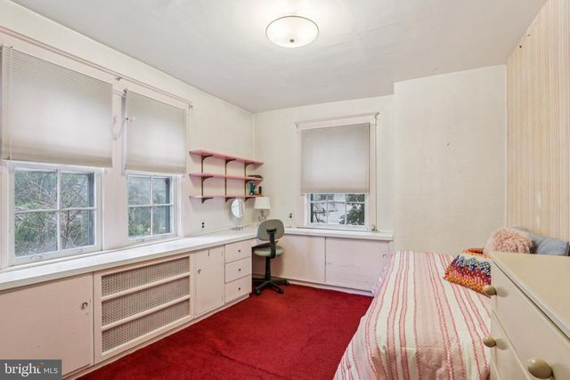 708 MEETINGHOUSE RD, Elkins Park, PA 19027