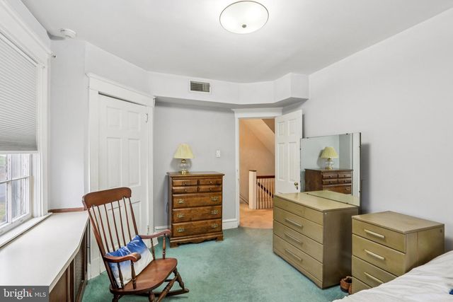 708 MEETINGHOUSE RD, Elkins Park, PA 19027