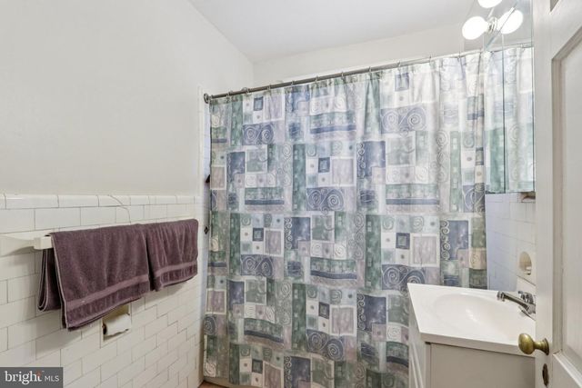 708 MEETINGHOUSE RD, Elkins Park, PA 19027