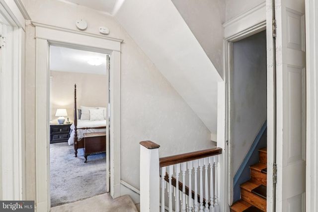 708 MEETINGHOUSE RD, Elkins Park, PA 19027