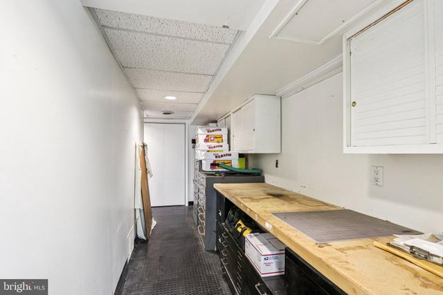 708 MEETINGHOUSE RD, Elkins Park, PA 19027