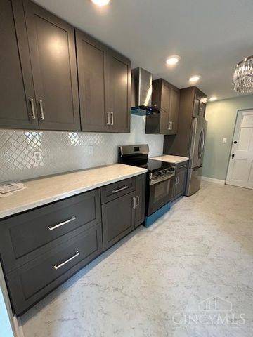 608 Park Drive, Washington Court Hous, OH 43160