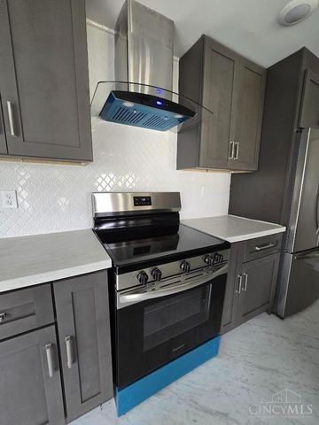 608 Park Drive, Washington Court Hous, OH 43160