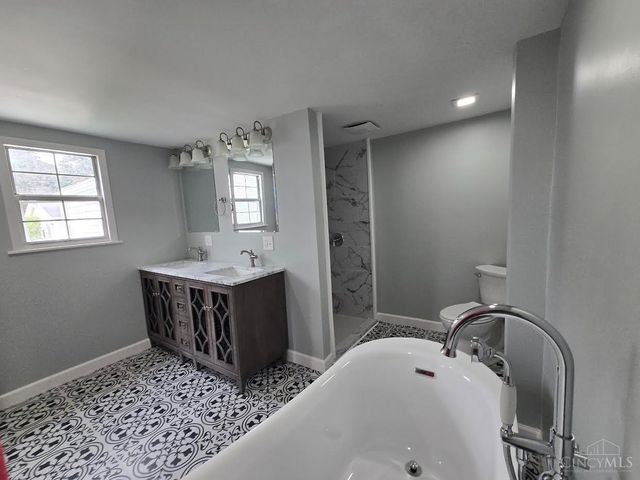 608 Park Drive, Washington Court Hous, OH 43160