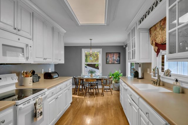101 Sunrise Ln, Dickson, TN 37055