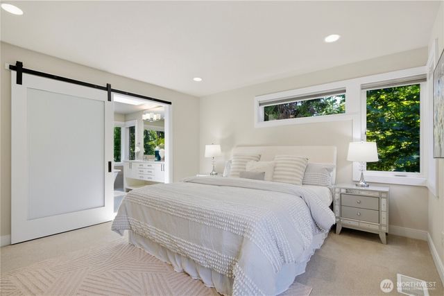 16003 SE 43rd Street, Bellevue, WA 98006