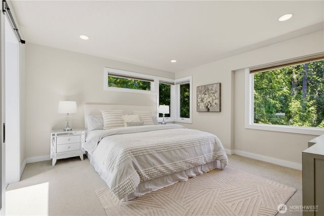 16003 SE 43rd Street, Bellevue, WA 98006