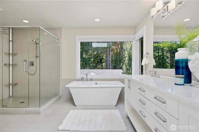 16003 SE 43rd Street, Bellevue, WA 98006