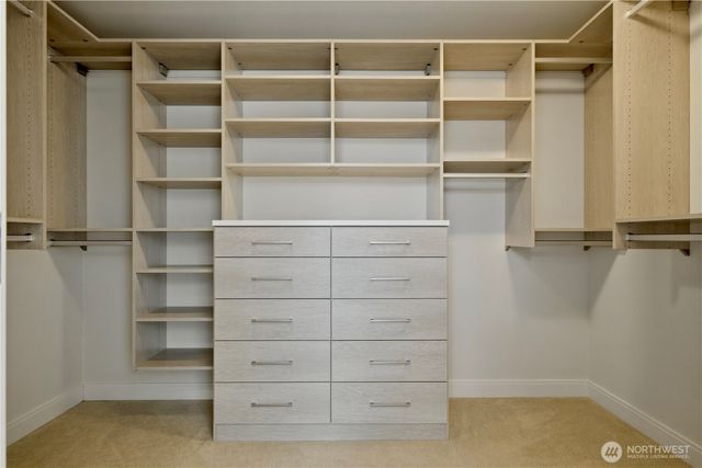 16003 SE 43rd Street, Bellevue, WA 98006