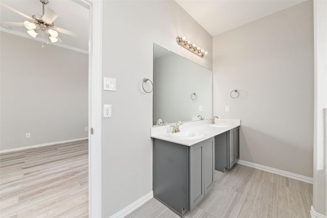 14242 Medina Drive, Baytown, TX 77523