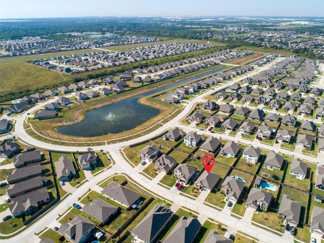 14242 Medina Drive, Baytown, TX 77523