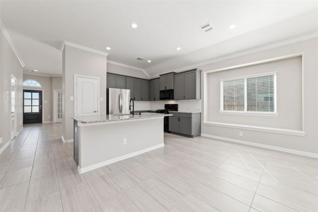 14242 Medina Drive, Baytown, TX 77523