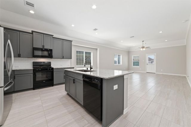 14242 Medina Drive, Baytown, TX 77523