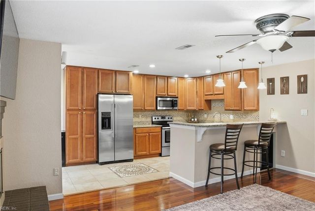 4018 Richard Lee CT, Virginia Beach, VA 23452