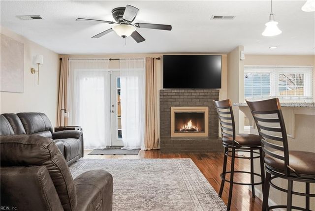 4018 Richard Lee CT, Virginia Beach, VA 23452