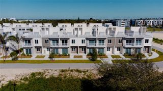 13828 SW 262nd St, Homestead, FL 33032