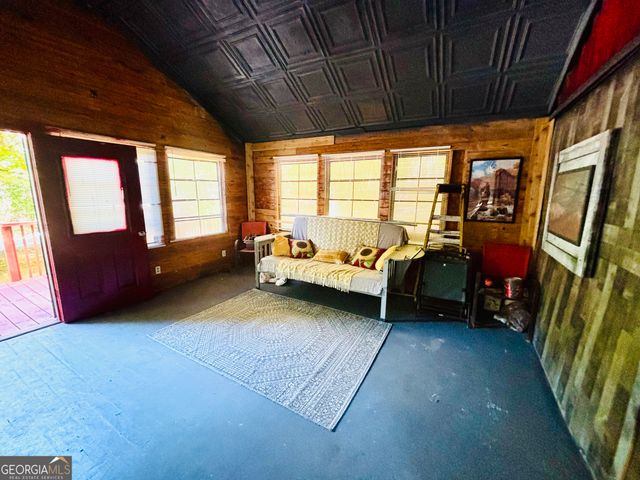 95 Hill Crest Court, Cleveland, GA 30528