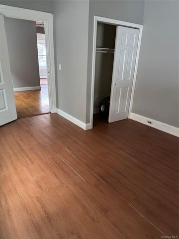 90-21 Winchester Blvd, Queens Village, NY 11428