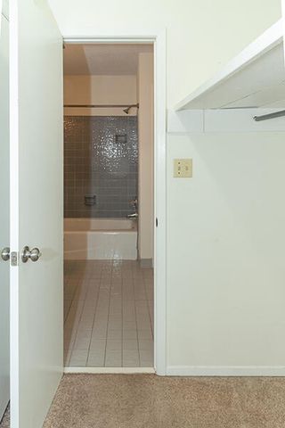 419 NW Hollywood Boulevard A, Fort Walton Beach, FL 32548