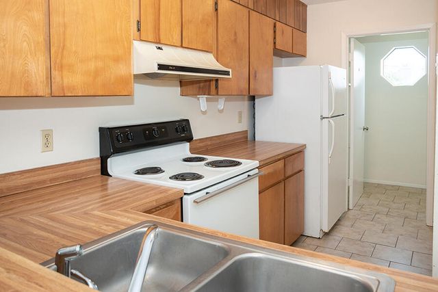 419 NW Hollywood Boulevard A, Fort Walton Beach, FL 32548