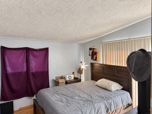 815 W 9th Street, Waterloo, IA 50702