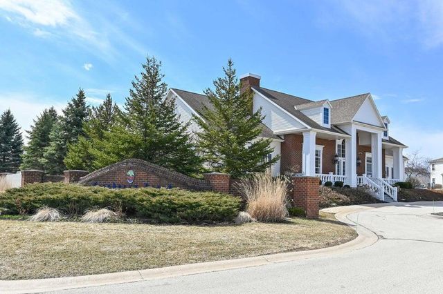 W206N16706 Blackberry CIRCLE, Jackson, WI 53037