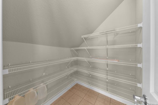 1315 Mesa Draw, San Antonio, TX 78258