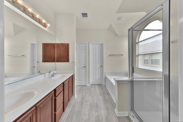 1315 Mesa Draw, San Antonio, TX 78258