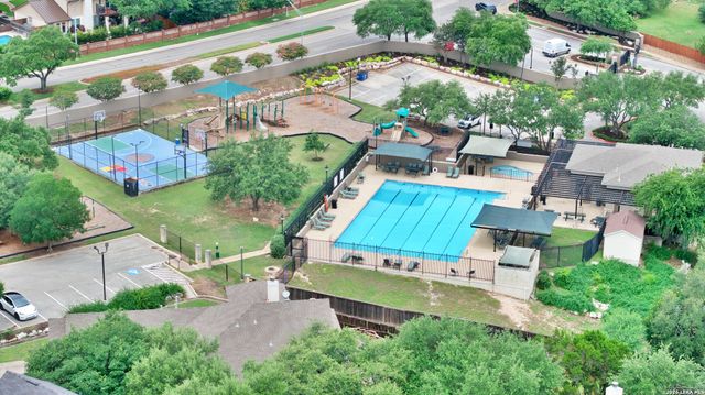 1315 Mesa Draw, San Antonio, TX 78258