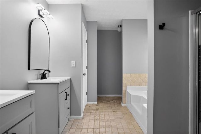 1234 Carriage Trace Circle, Stone Mountain, GA 30087