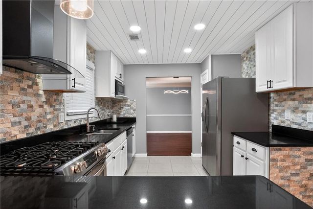 1234 Carriage Trace Circle, Stone Mountain, GA 30087