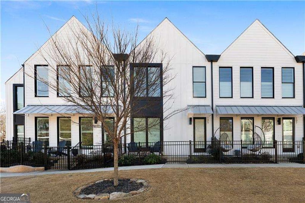 105 Pearl Street, Woodstock, GA 30188